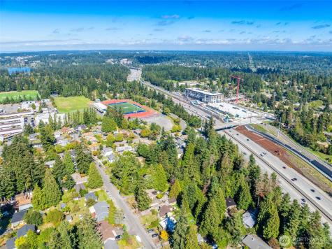 18340 3rd Avenue NE Shoreline WA 98155