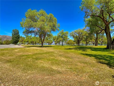 108 Tbd Eastlake Road Oroville WA 98844