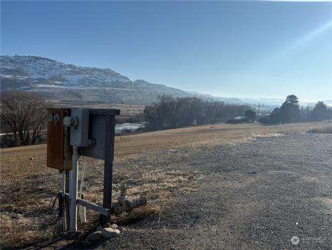 0 Old Highway 97 Malott WA 98829