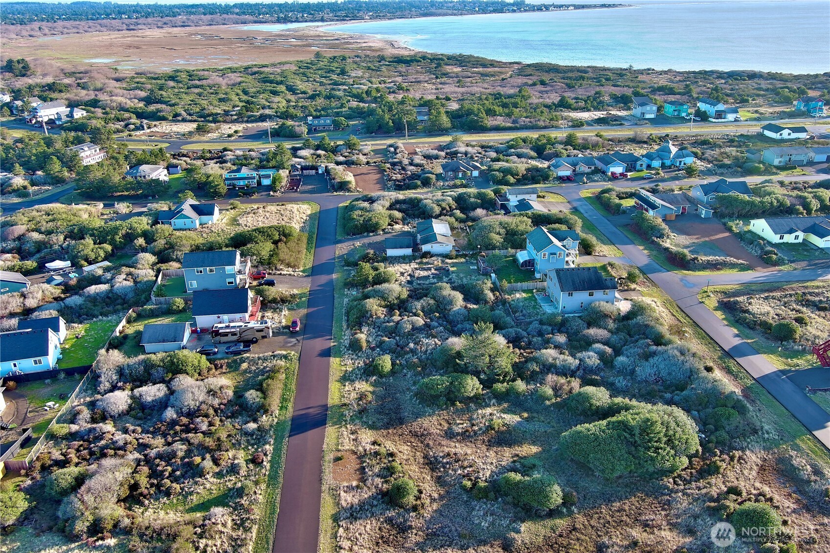 421 S Bel Air Loop Ocean Shores WA 98569