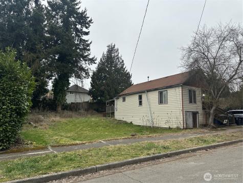 1521 26th Avenue S Seattle WA 98144