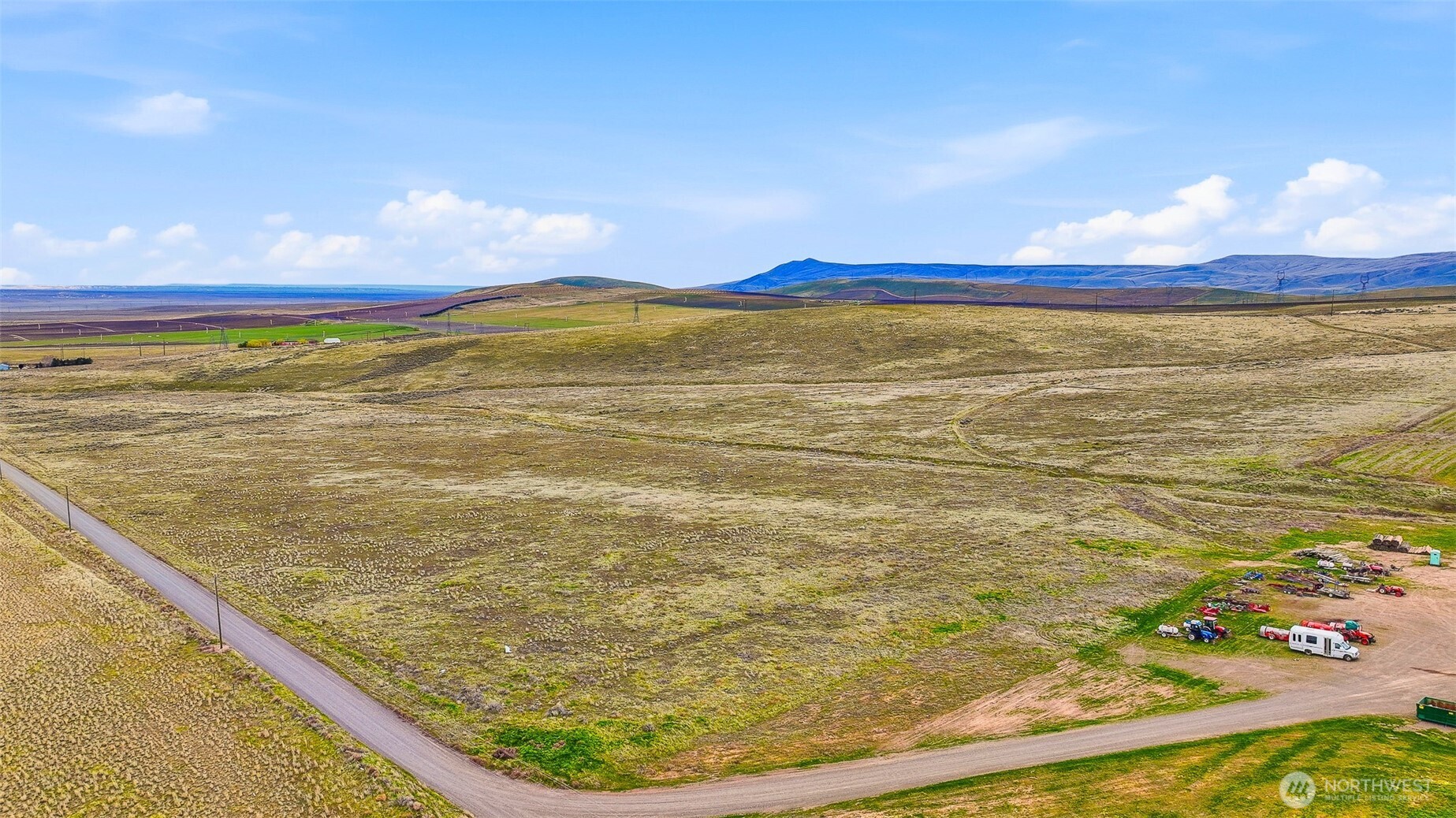 0 W Sr 24 Sunnyside WA 98944