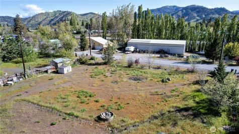 8829 Josephine Avenue Dryden WA 98821