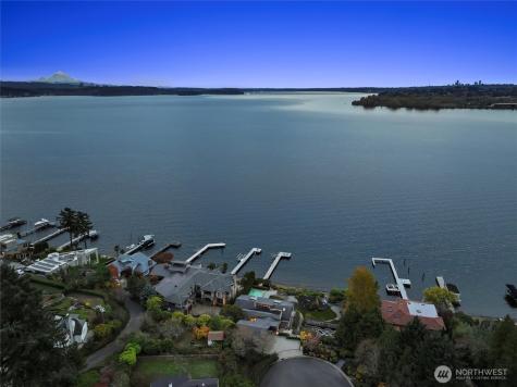 11121 79th Place NE Kirkland WA 98034