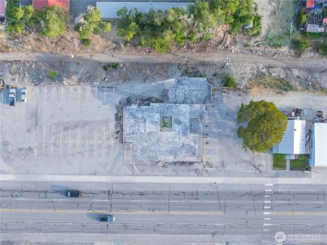 804 E Woodin Avenue Chelan WA 98816