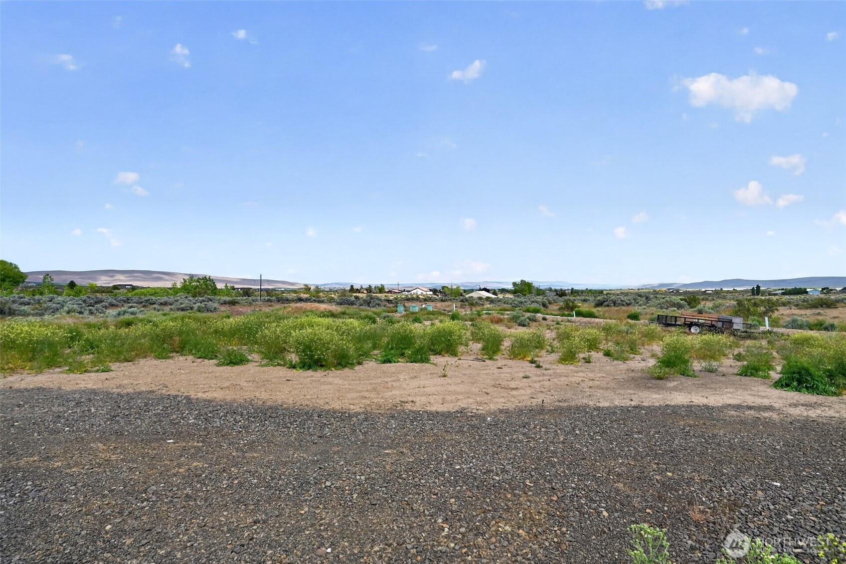130 Red Tail Road Yakima WA 98908