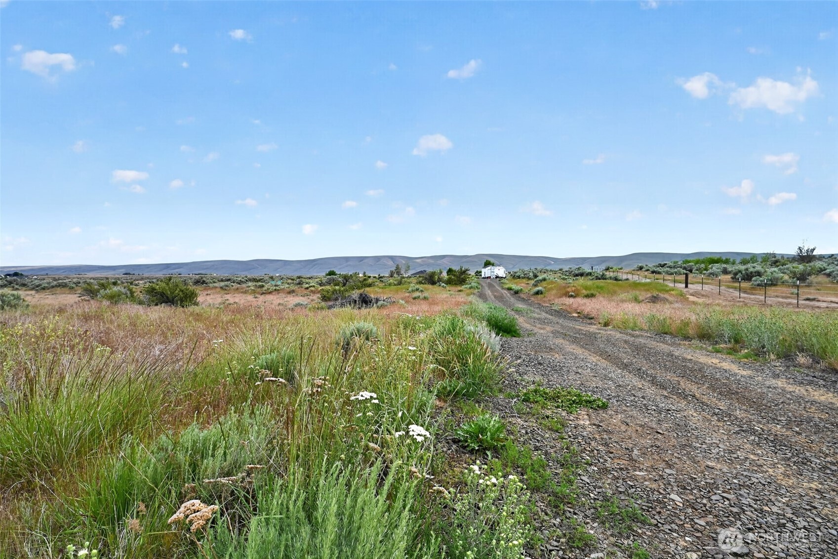 130 Red Tail Road Yakima WA 98908