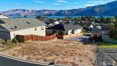 516 Village Drive Manson WA 98831