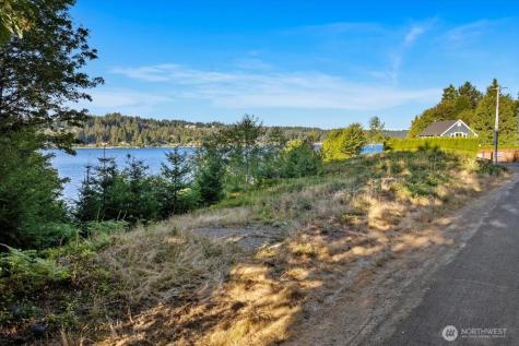 115 Bella Bella Drive Fox Island WA 98333