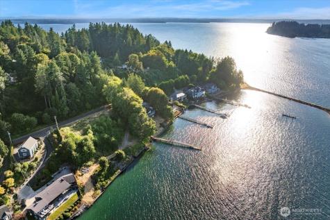 115 Bella Bella Drive Fox Island WA 98333