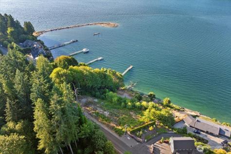 115 Bella Bella Drive Fox Island WA 98333