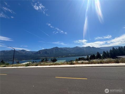 145 Upper Basso Circle Skamania WA 98648