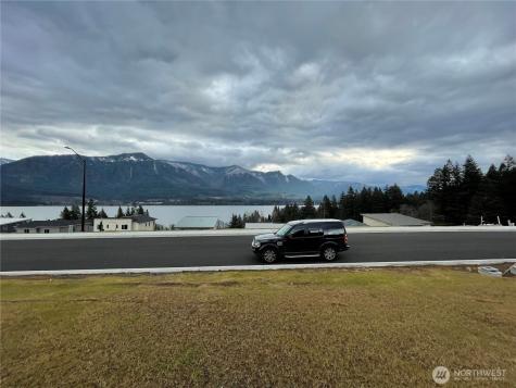 145 Upper Basso Circle Skamania WA 98648