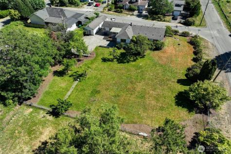 64 32nd Avenue S Seattle WA 98118