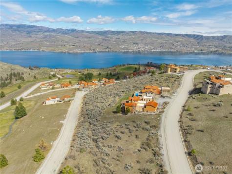57 Sabio Way Chelan WA 98816