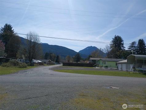 115 E Willame Street Packwood WA 98361