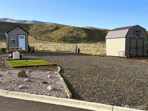 1769 Naches Wenas Road Selah WA 98942