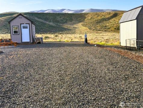1769 Naches Wenas Road Selah WA 98942