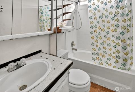 24525 59th Avenue SW Vashon WA 98070
