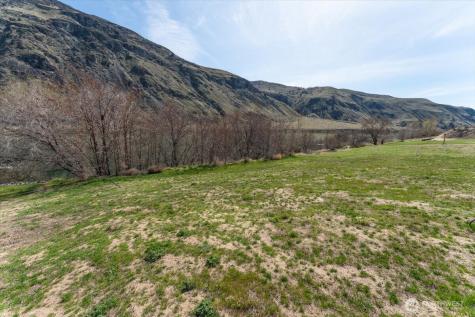 519 Hidden Lane Chelan WA 98816