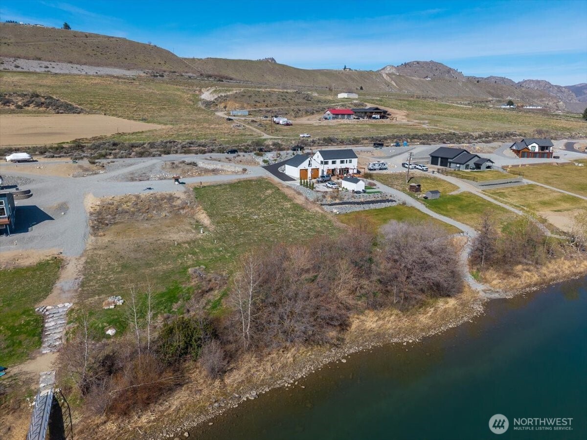 519 Hidden Lane Chelan WA 98816