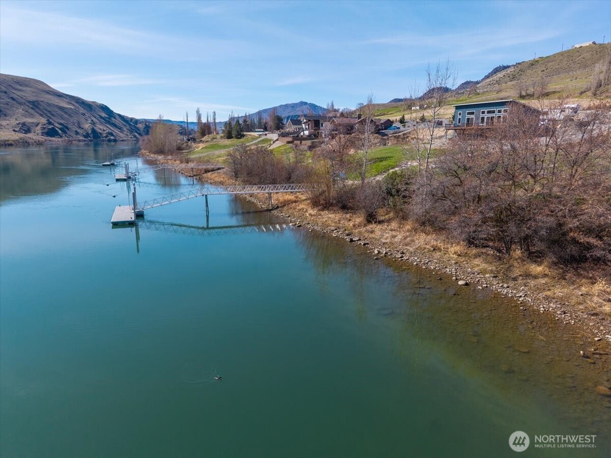 519 Hidden Lane Chelan WA 98816