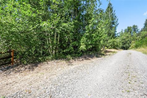 231 Oxbow Lake Lane Toledo WA 98591