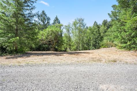 231 Oxbow Lake Lane Toledo WA 98591