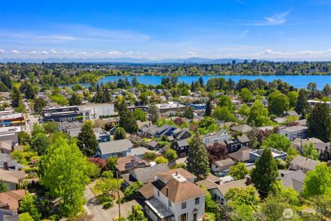 911 N 77th Street Seattle WA 98103