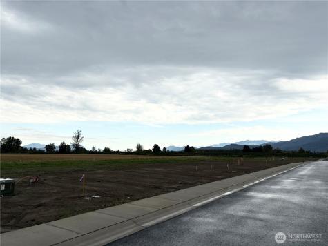 304 W 3rd Street Everson WA 98247