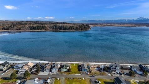 42 Saltspring Drive Ferndale WA 98248