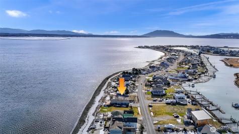 42 Saltspring Drive Ferndale WA 98248