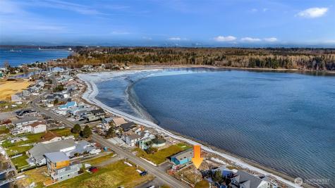 42 Saltspring Drive Ferndale WA 98248