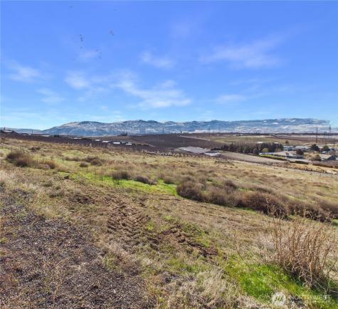 236 S Partridge Lane East Wenatchee WA 98802