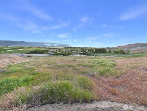 236 S Partridge Lane East Wenatchee WA 98802