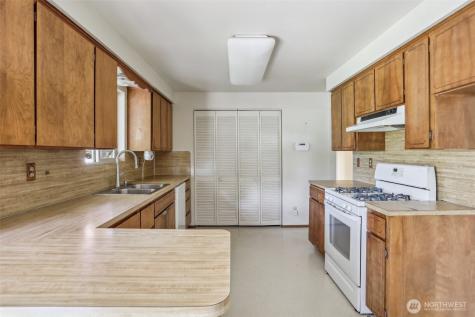 10520 20th Street SE Lake Stevens WA 98258