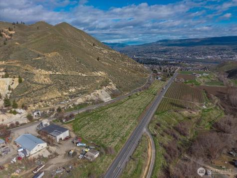 11 Methow Street Wenatchee WA 98801