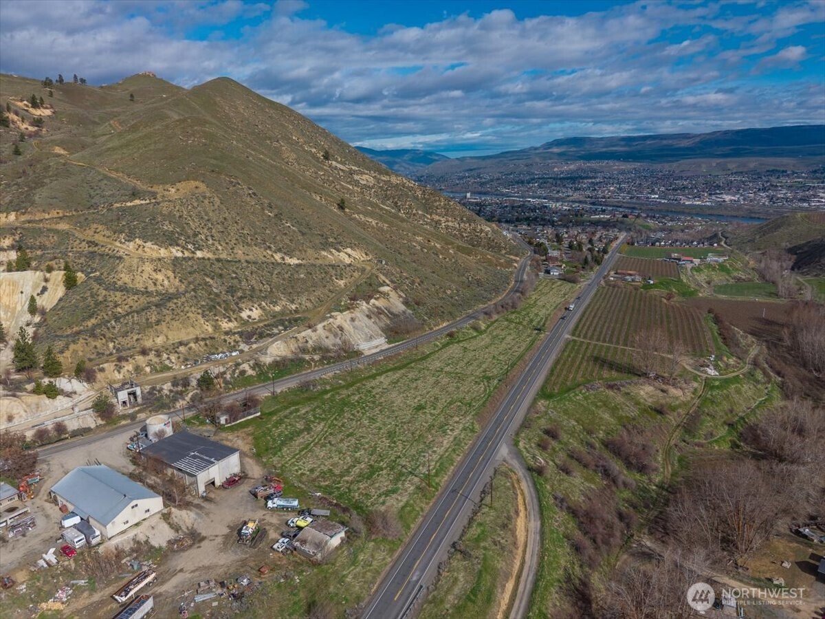 11 Methow Street Wenatchee WA 98801