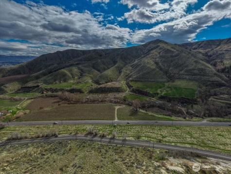 11 Methow Street Wenatchee WA 98801