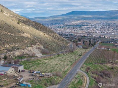 11 Methow Street Wenatchee WA 98801