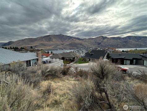 139 Bogey Boulevard Chelan WA 98816