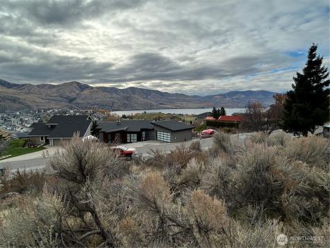 139 Bogey Boulevard Chelan WA 98816