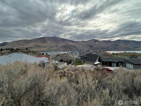 139 Bogey Boulevard Chelan WA 98816