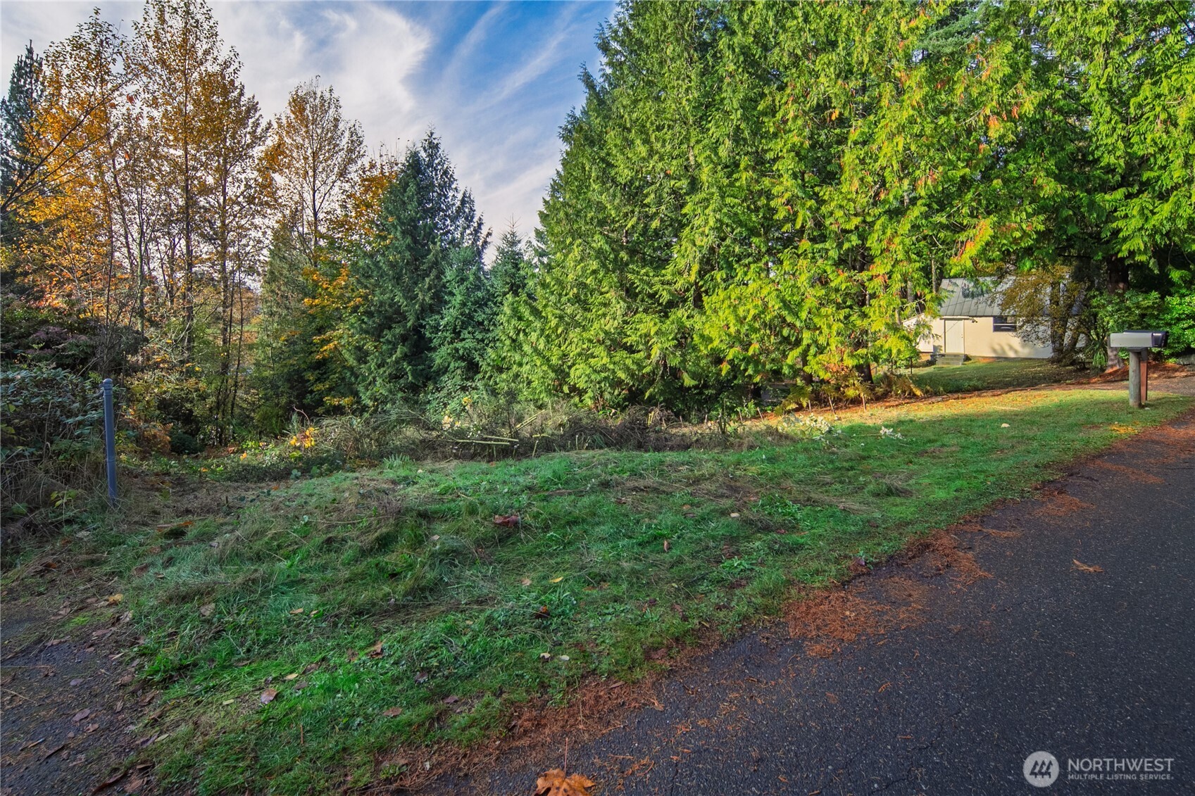 33401 E Lake Holm Drive SE Auburn WA 98092