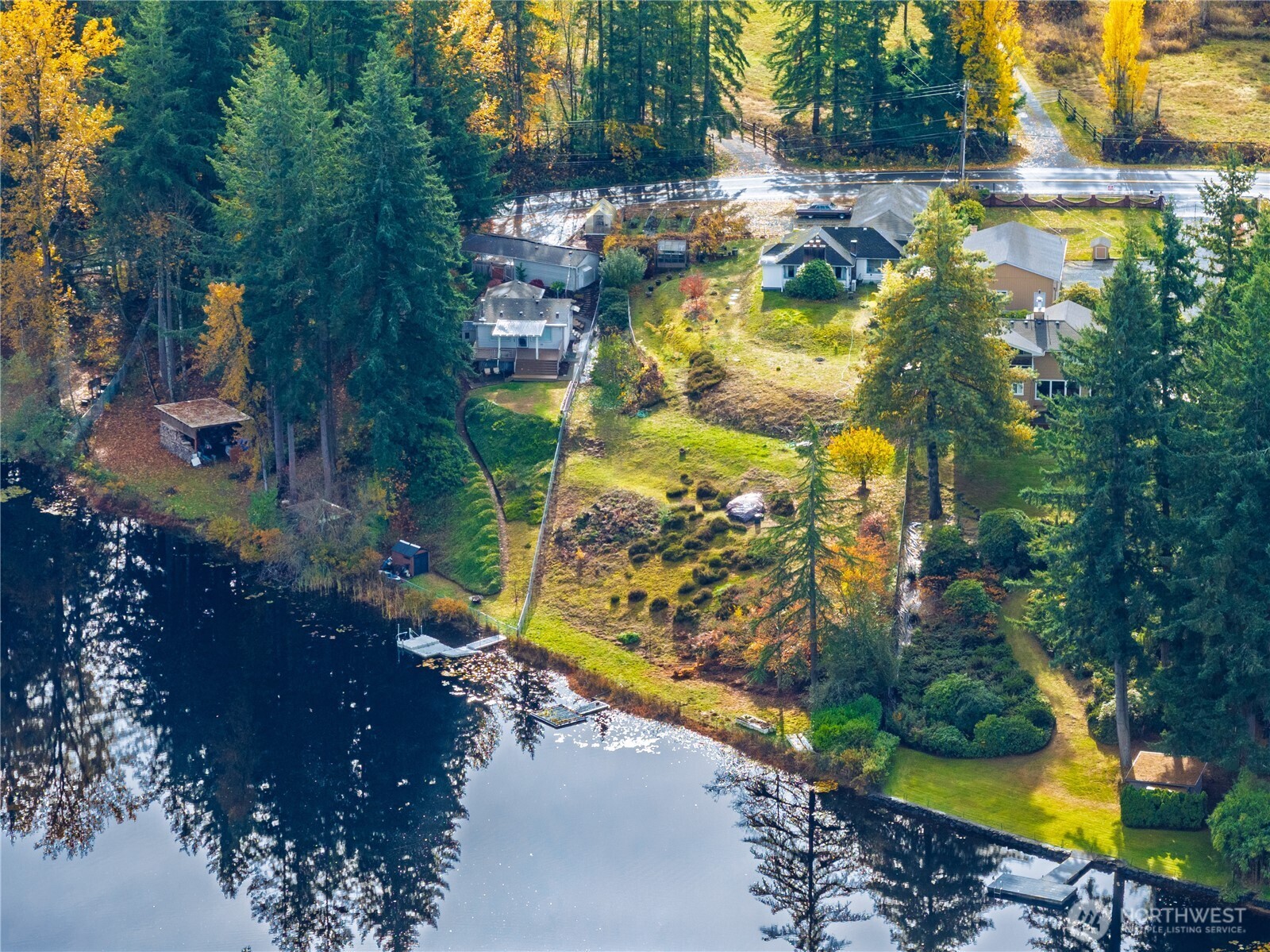 33401 E Lake Holm Drive SE Auburn WA 98092