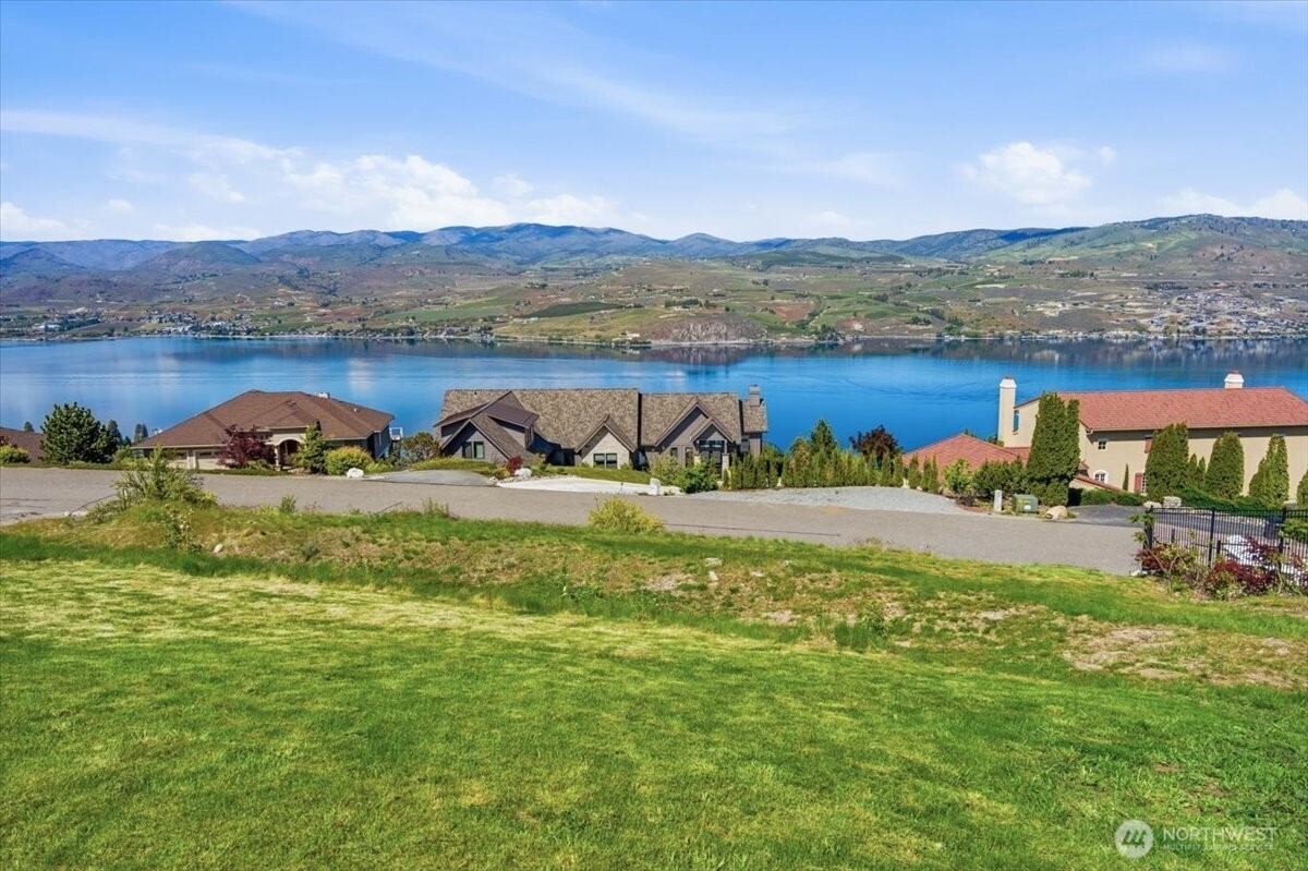 145 Mirabella Drive Chelan WA 98816