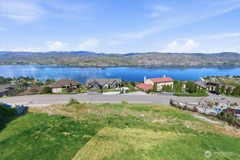 145 Mirabella Drive Chelan WA 98816