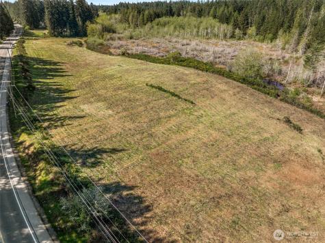 1487 SW Chipmunk Hill Lane Port Orchard WA 98367