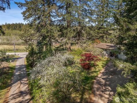 1487 SW Chipmunk Hill Lane Port Orchard WA 98367