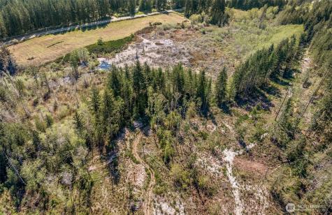 1487 SW Chipmunk Hill Lane Port Orchard WA 98367